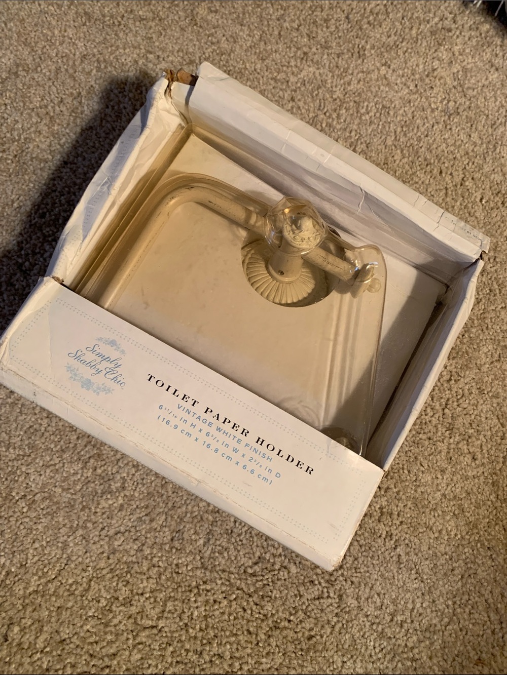 Simply Shabby Chic Toilet Paper Holder in vintage white finish
Unused 👍🏻